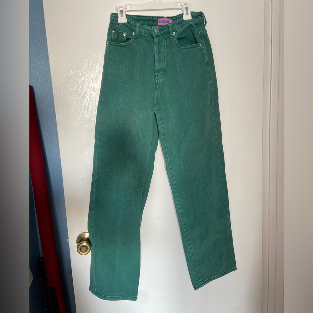 EDIKTED green Reigan Wide-Leg Jeans